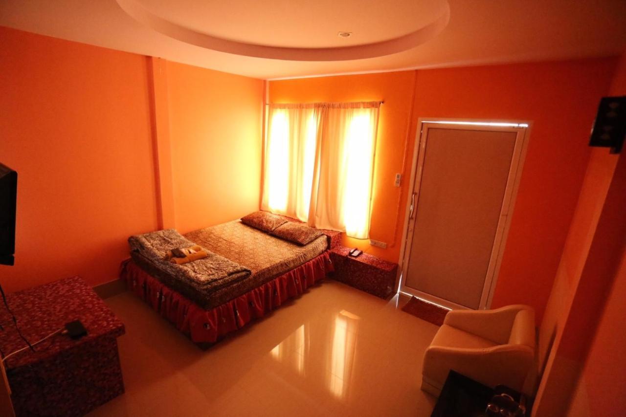Diane Hotel Πετσαμπούρι Εξωτερικό φωτογραφία