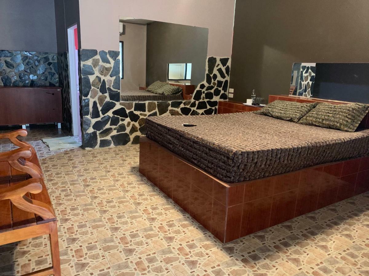 Diane Hotel Πετσαμπούρι Εξωτερικό φωτογραφία